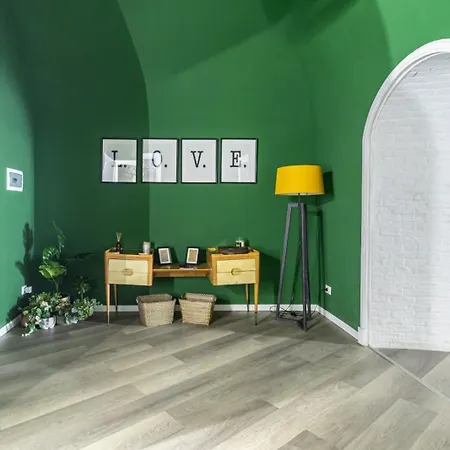 Nico's House Center Apartment *